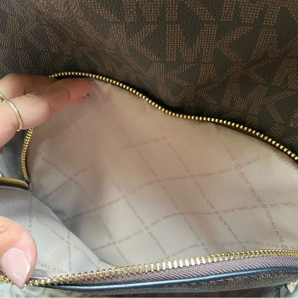 Michael Kors Brown and Black Backpack Connie Bag NWOT - Picture 4 of 13